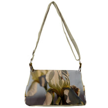Load image into Gallery viewer, Multipack Bag - Sunlit Iris Design